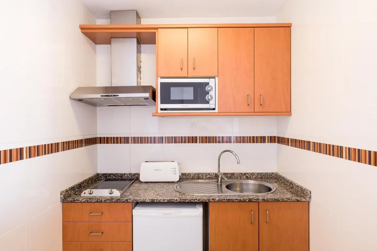 Avenida - Mc Apartments Ibiza  Ίμπιζα Πόλη