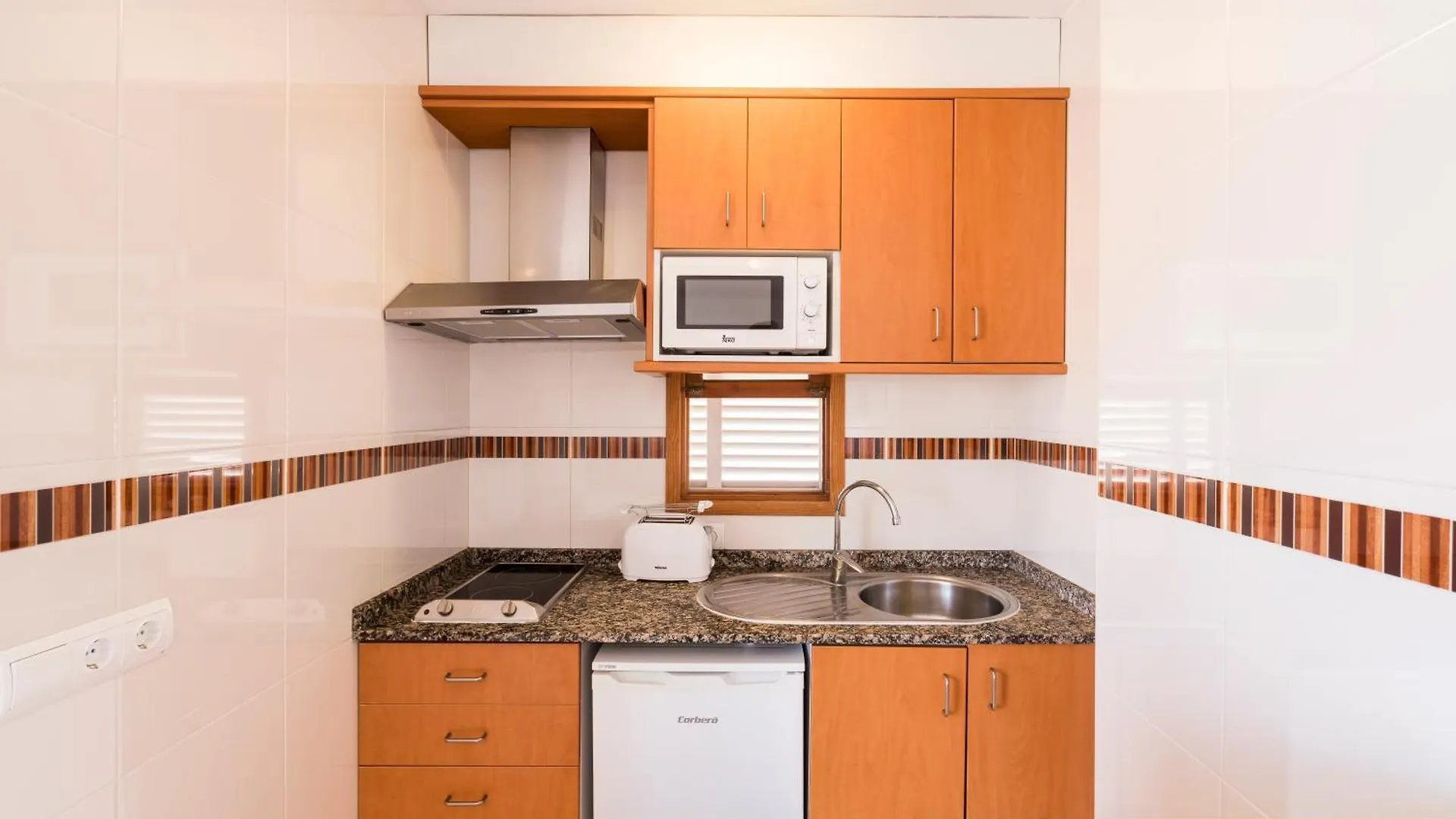 Avenida - Mc Apartments Ibiza